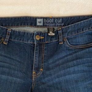 Dark rinse boot cut jeans